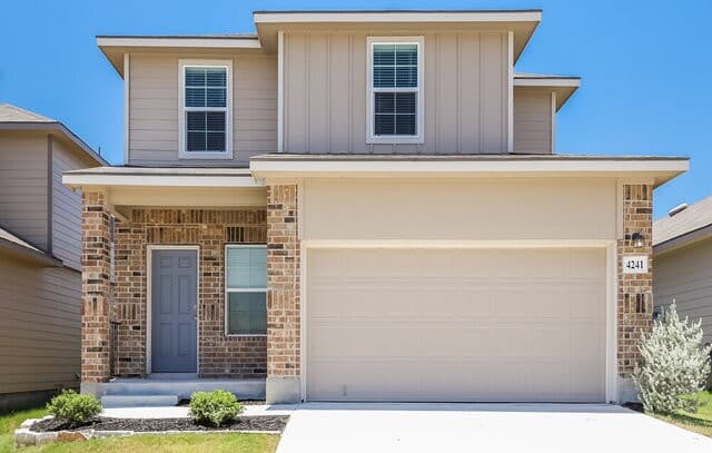 3-bedroom rental at 4241 Fort Palmer Blvd in St Hedwig TX