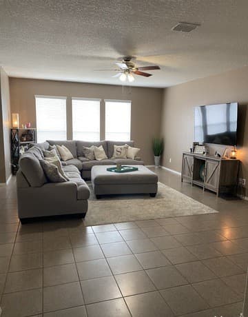 3-bedroom rental at 3521 Enchanted Farm in Schertz TX