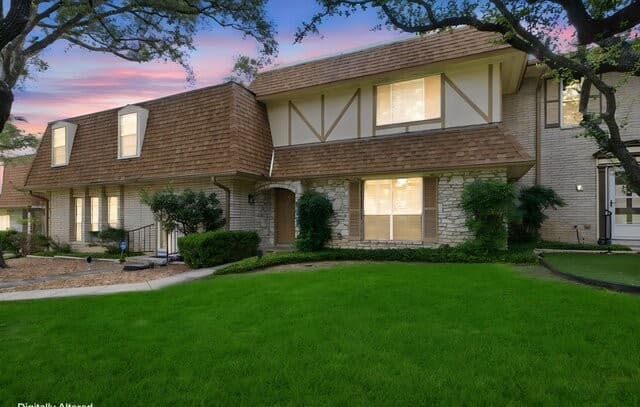 3-bedroom rental at 6106 Vance Jackson Rd Unit 15 in San Antonio TX