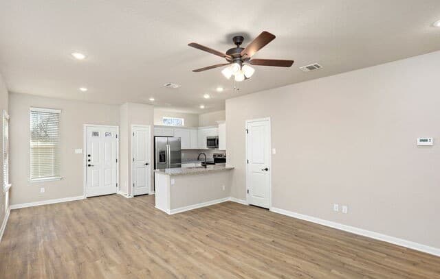 3-bedroom rental at 815 Soria Pl Unit 101 in San Antonio TX