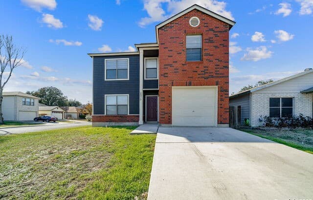 4-bedroom rental at 2010 Muddy Peak Dr in San Antonio TX