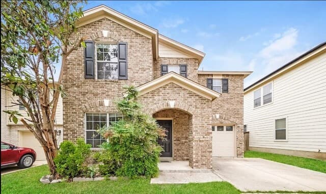 3-bedroom rental at 8015 Thicket Pass in San Antonio TX