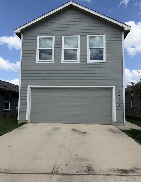 3-bedroom rental at 20418 Onyx Ring in San Antonio TX