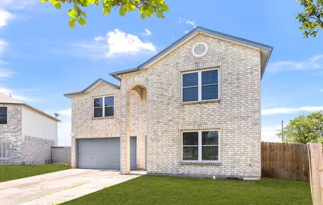 4-bedroom rental at 8090 Chestnut Ash in Converse TX