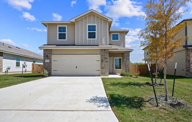 3-bedroom rental at 15638 Clove Spice Way in Von Ormy TX