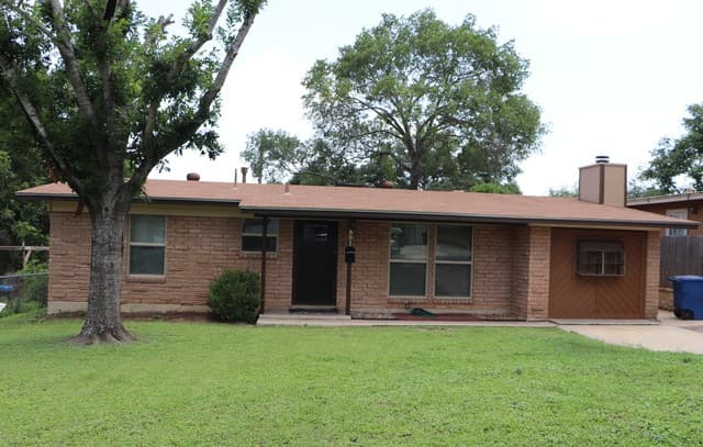 3-bedroom rental at 3910 Portsmouth Dr in San Antonio TX