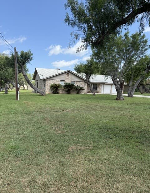 4-bedroom rental at 2723 Triple Tree Dr in San Antonio TX