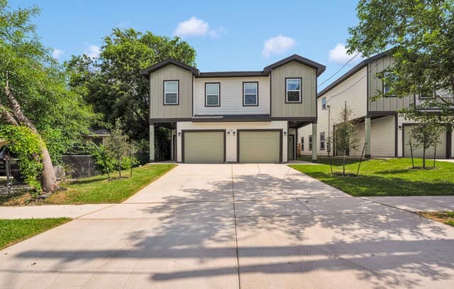 3-bedroom rental at 521 Dakota Unit 101 in San Antonio TX