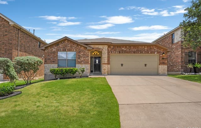 4-bedroom rental at 1418 Saddle Blanket in San Antonio TX
