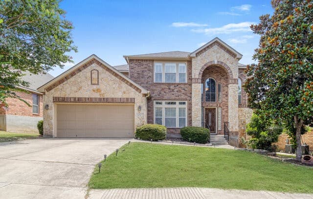 4-bedroom rental at 8707 Roswell Rdg in Helotes TX