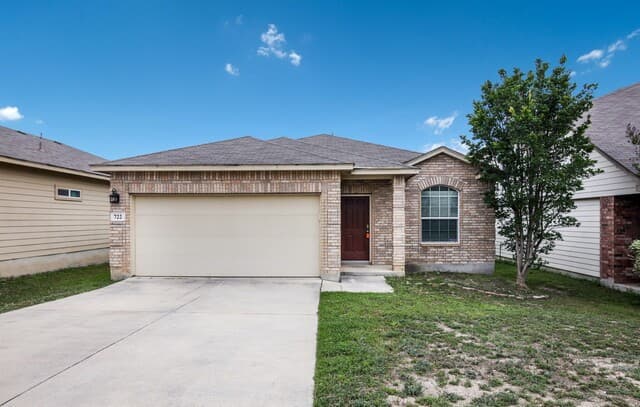 3-bedroom rental at 722 Broad Elk in San Antonio TX