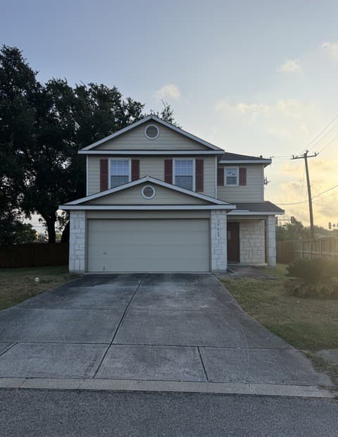 3-bedroom rental at 12303 Java Wood in San Antonio TX