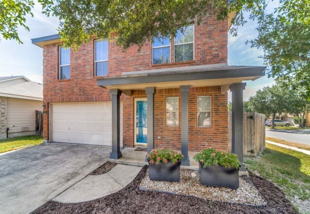 3-bedroom rental at 9510 Caspian Forest in San Antonio TX
