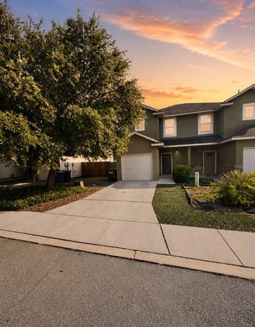 3-bedroom rental at 6416 Aspen Hl in San Antonio TX