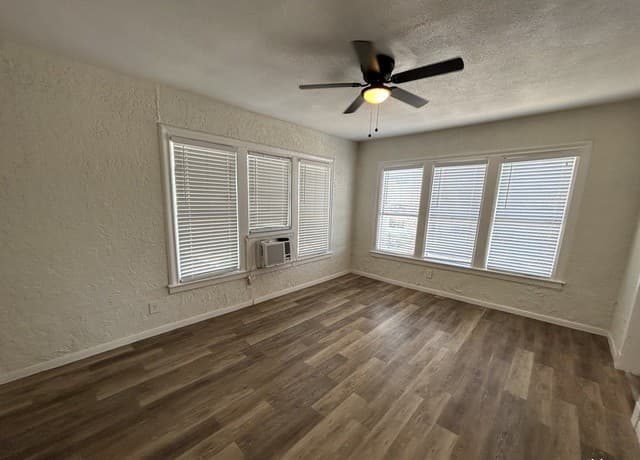 1-bedroom rental at 1625 Mccullough Ave Unit 7 in San Antonio TX