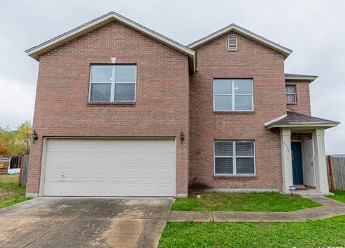 3-bedroom rental at 6450 Mineral Bay in San Antonio TX