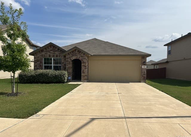 4-bedroom rental at 216 Grand Rpds in Cibolo TX