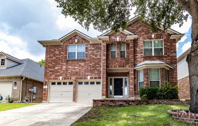 4-bedroom rental at 551 Ginsberg Dr in Schertz TX