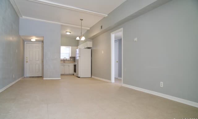 2-bedroom rental at 211 Westoak Rd in San Antonio TX