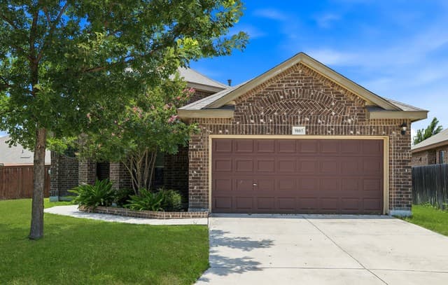 3-bedroom rental at 9803 Bricewood Cv in San Antonio TX