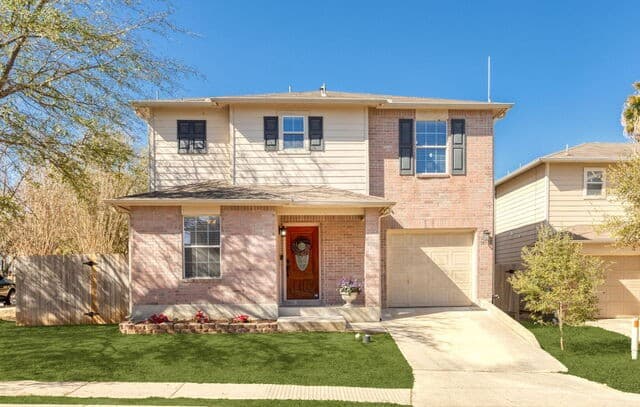4-bedroom rental at 16115 Branching Oaks in San Antonio TX