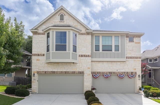 3-bedroom rental at 17410 Moscato in San Antonio TX