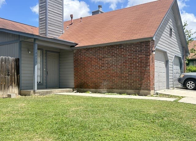2-bedroom rental at 14411 Woods Hole Dr in San Antonio TX