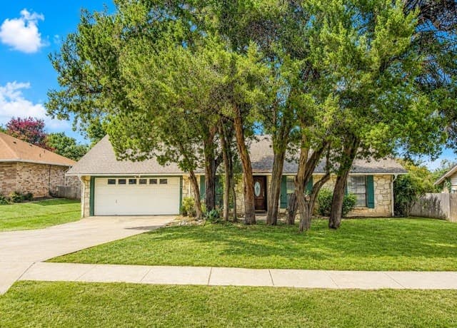 3-bedroom rental at 16606 Martins Ferry St in San Antonio TX