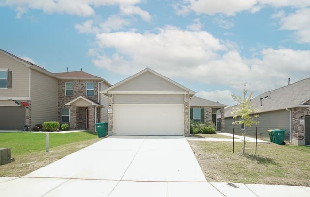 3-bedroom rental at 4915 Old Hovey in Converse TX