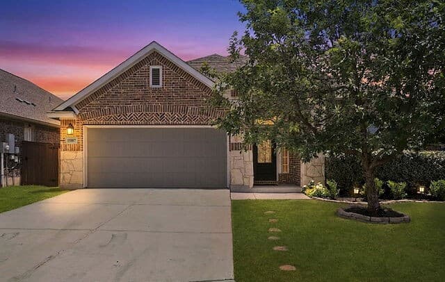 3-bedroom rental at 15007 Gelding Heights in San Antonio TX