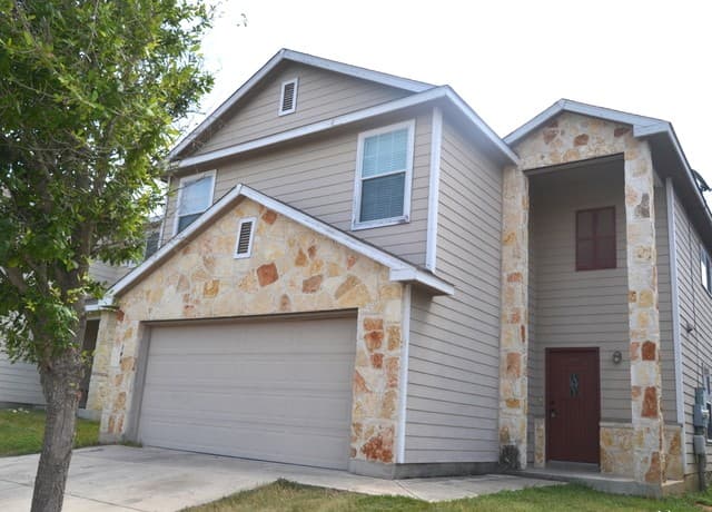 4-bedroom rental at 146 Palma Noce in San Antonio TX