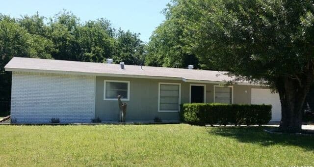 3-bedroom rental at 5810 Timberrock in San Antonio TX