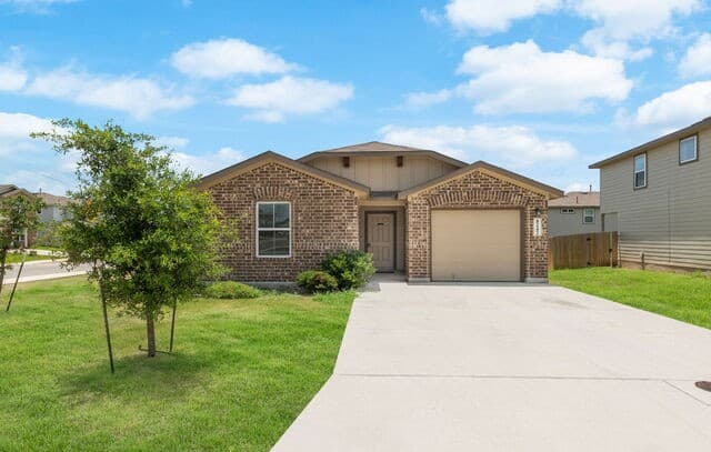 3-bedroom rental at 8242 Blue Canal in San Antonio TX