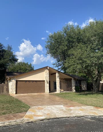 4-bedroom rental at 9526 Dunhill in San Antonio TX