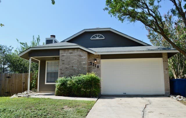 2-bedroom rental at 3318 Stoney Mist in San Antonio TX
