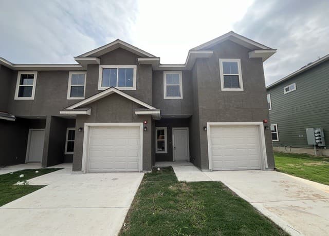 3-bedroom rental at 13219 Reid Meadows in Live Oak TX
