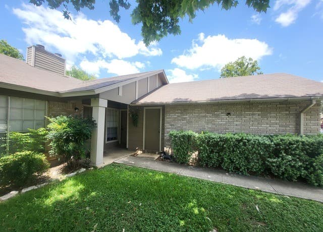 3-bedroom rental at 9833 Ardash Ln in San Antonio TX