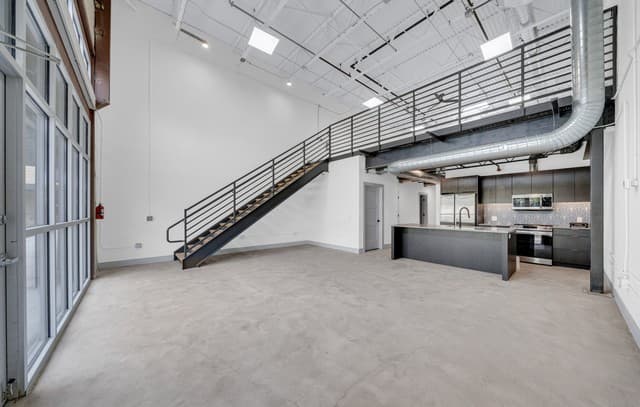 3-bedroom rental at 215 Coca Cola Pl Unit 303 in San Antonio TX