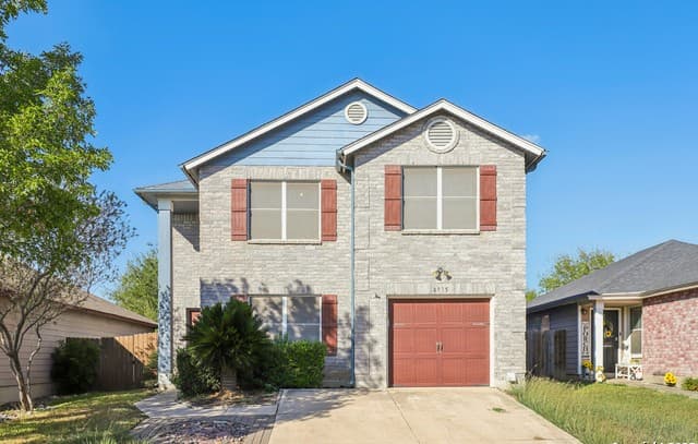 4-bedroom rental at 8915 Gathering Pass in Converse TX