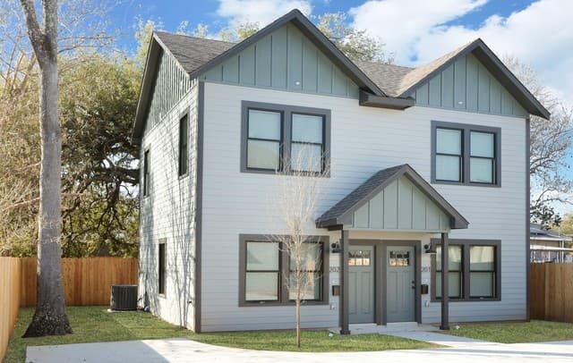 2-bedroom rental at 311 Ferguson Unit 202 in San Antonio TX