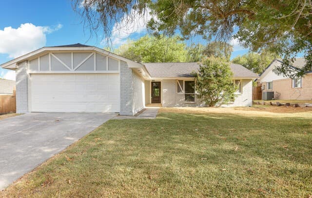 3-bedroom rental at 3305 Morning Dr in Schertz TX