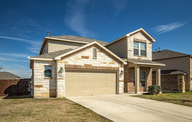 4-bedroom rental at 10348 Obernai Path in Schertz TX