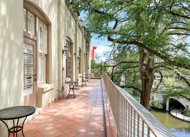 2-bedroom rental at 245 Losoya St Unit A in San Antonio TX