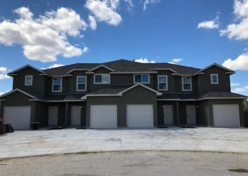 3-bedroom rental at 16719 Jupiter Hvn Unit 2 in Selma TX