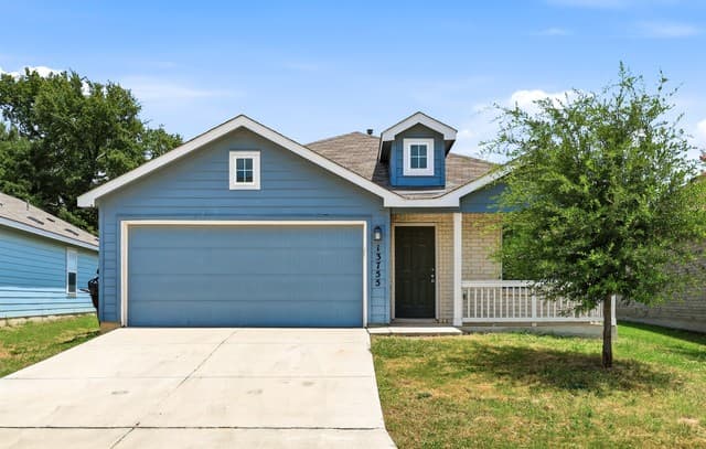 4-bedroom rental at 13755 Bradford Park in San Antonio TX