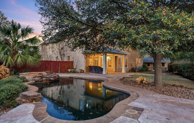 4-bedroom rental at 105 Clear Water in Boerne TX
