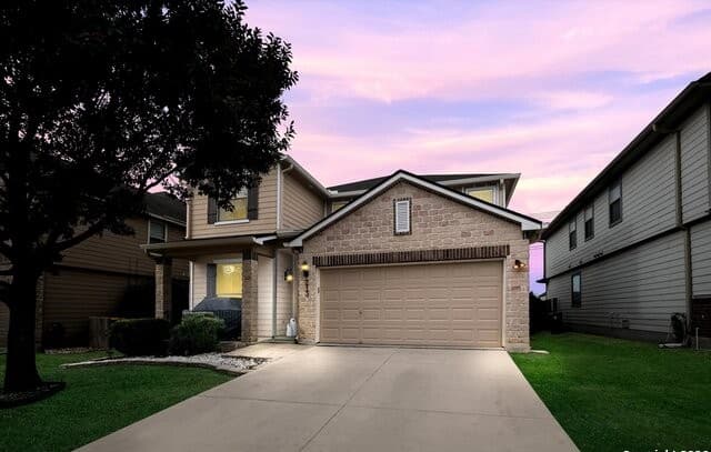 5-bedroom rental at 213 Dove Run in Cibolo TX