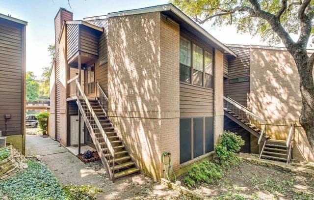 2-bedroom rental at 8633 Datapoint Dr Unit 210 in San Antonio TX