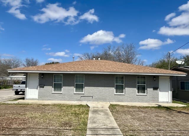 2-bedroom rental at 439 Lovera Blvd in San Antonio TX