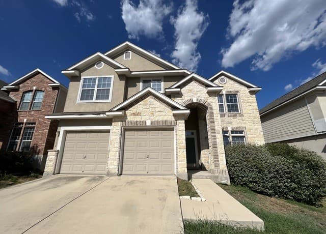 4-bedroom rental at 21114 Villa Valencia in San Antonio TX